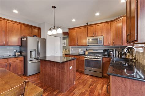 maple cabinets with stainless steel appliances|maple wooden cabinets.